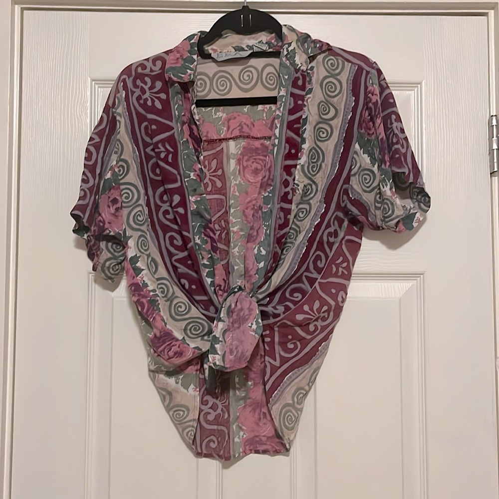 Bohemian floral pattern buttoned shirt